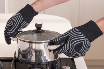 Gloves for kitchen