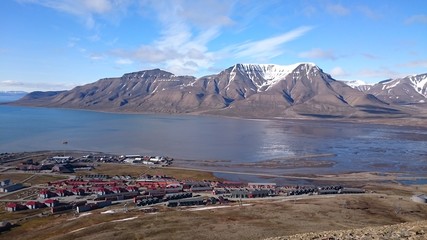 Longyearbyen and sourrounding Mountains