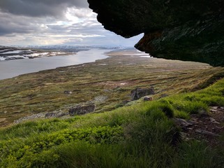 Shelter from the rain in Hardangervidda