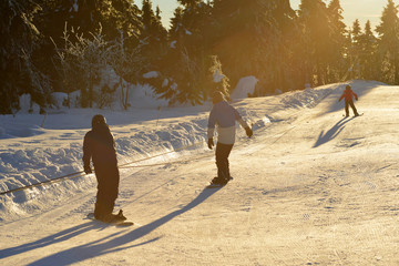 Wintersport fun Snowboarding and skiing