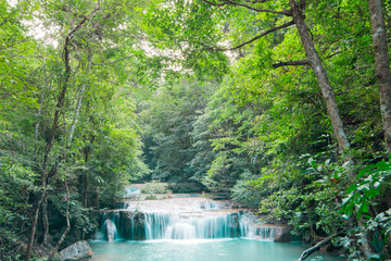 タイ・カンチャナブリ・エラワンの滝・自然