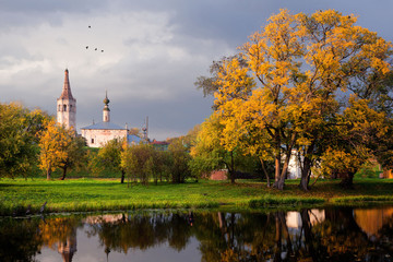 Obraz premium Russia. Autumn. Suzdal.
