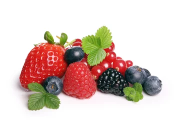 Fotobehang Vruchten rood fruit op witte achtergrond