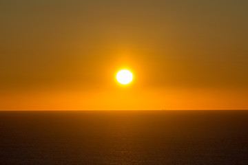 Fototapeta na wymiar Coucher de soleil à Cabo da Roca