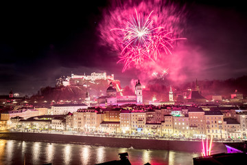 Feuerwerk über der Altstadt von Salzburg, Festung Hohensalzburg