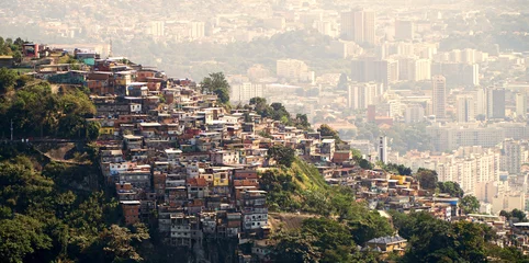 Keuken spatwand met foto Favelas Of Rio de Janeiro Brazil © ErenMotion