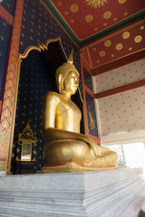 Luang Por To is a gilded Buddha statue constructed during the reig of King Rama III.
