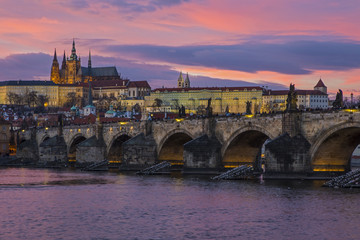 Fototapeta na wymiar Prague Castle and the Charles Bridge