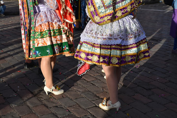 Robes de f&ecirc;te traditionnelle &agrave; Cusco au P&eacute;rou