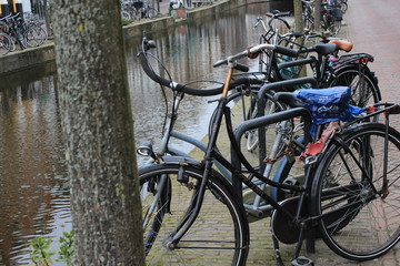 Fototapeta na wymiar City bicycles, bikers city