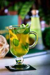 tea with mint and lemon
