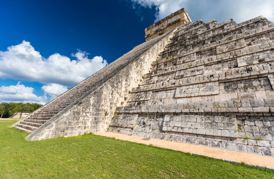 Mayan El Castillo Pyramid at the Archaeological Site in Chichen Itza, Mexico