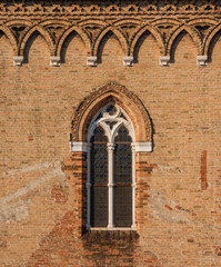 Fototapeta na wymiar Gothic window in Venice