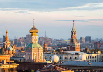 Fototapeta premium Sunset in Moscow,Russia. The Kremilin and The Epiphany Temple