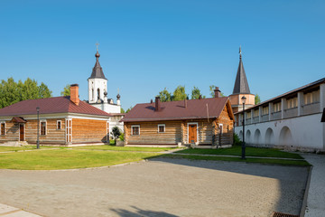 Naklejka premium Ensemble of the Starytsky Svyato-Uspensky Monastery in city Staritsa, Tver region