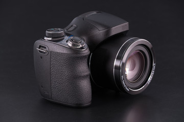 digital mirrorless photo camera with zoom lenses