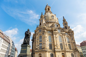Fototapeta na wymiar Frauenkirche with Martin Luther statue in Dresden, Saxony, Germany