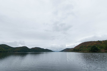 タイ・カンチャナブリ・シーナカリン・ダム