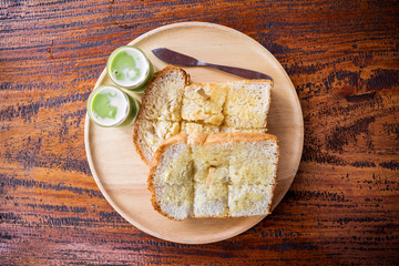 Bread and streamed custard
