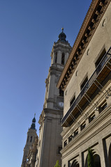 Fototapeta na wymiar Torre Basilica del Pilar, Zaragoza