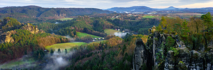 Obraz premium Panorama der Sächsischen Schweiz, Natur und Wildnis