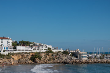 Obraz premium Sitges - A Day at the beach