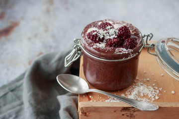 Healthy chocolate chia pudding
