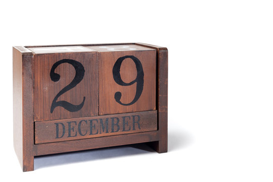 Wooden Perpetual Calendar set to December 29th