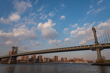 Obraz premium ニューヨークのマンハッタン・ブリッジ