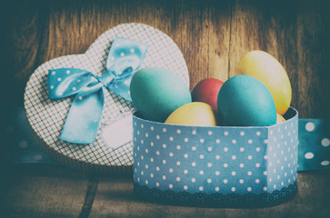 Color easter eggs