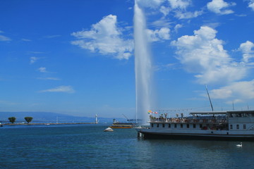 Fototapeta na wymiar Genève et son Lac, Suisse