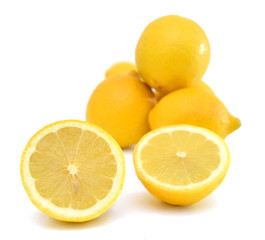 Obraz na płótnie Canvas Lemons isolated on white background