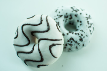 Donuts deliciosos pasteles colores rosquillas redondas