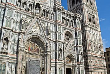 Fototapeta premium Part of the famous church in Italy