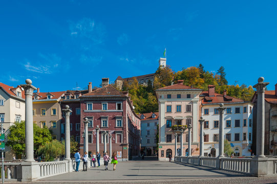 旅、ヨーロッパ、Slovenia,Ljubljana,Ljubljana Castle and Cobblers'Bridge、リュブリャーナ
