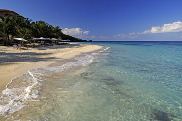 Sandstrand auf der Karibikinsel Roatan - Honduras