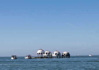 Marco Island Dome House in the Gulf - 187118291