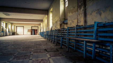 Urbex Pensionnat Catholique Bankreihe