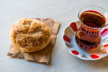izmir boyoz / round borek with tea