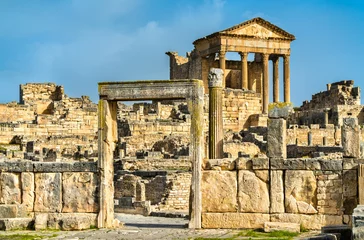Fototapeten Tunesien The Roman Capitol at Dougga. UNESCO heritage site in Tunisia  © Leonid Andronov