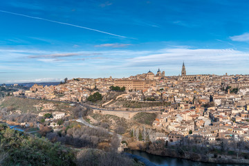 Fototapeta na wymiar Toledo Skyline, cathedral and the (Tajo) tagus river. UNESCO world heritage site.