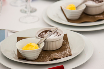 sufl&eacute; dessert cake wedding sweet ice cream