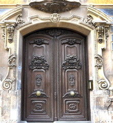 Eingangsportal am Palacio Marqués de Dos Aguas