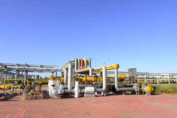 Oil pipe, oil field equipment at work