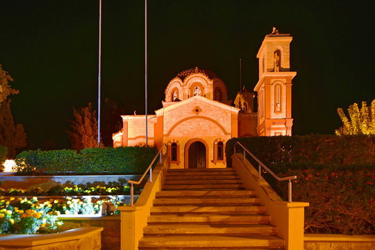 Zypern - Kirche des heiligen Georg in Chlorakas