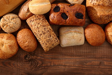 Bread is one of the basic foods that we can meet with meals on every table.
