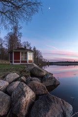 See mit Hütte in Schweden © bildwerfer