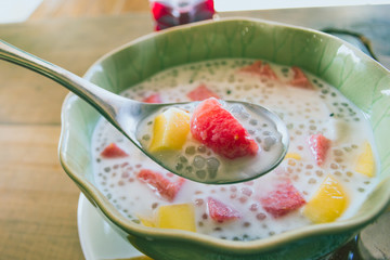 Coconut Traditional Dessert, Tapioca pearls
