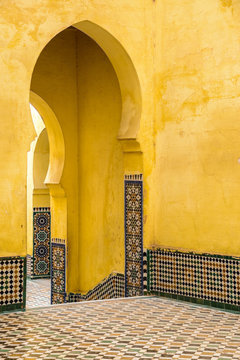 Pointed arches, Mausoleum of Moulay Ismail, Meknes, Morocco