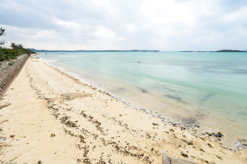 宮古島のビーチの風景